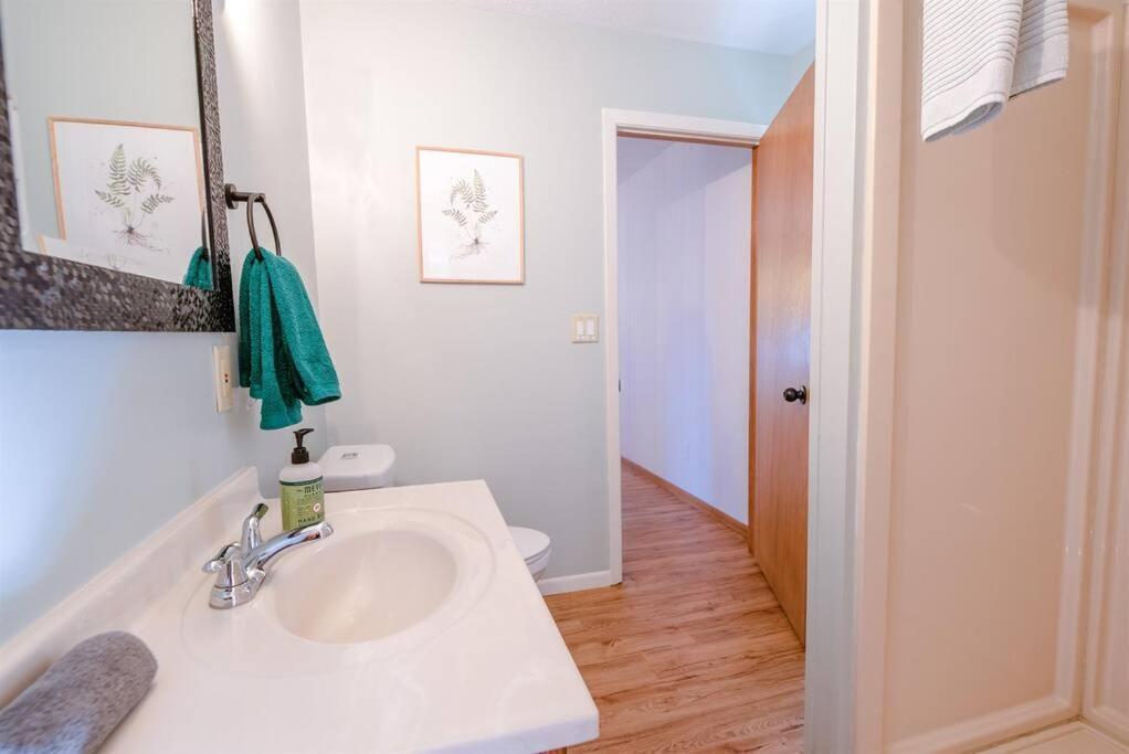 Fall Getaway Resort-3 King Suites, Dog-Friendly Seeley Luaran gambar